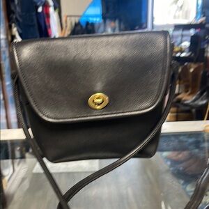 Men 80’s Elegant Black Leather Crossbody Bag